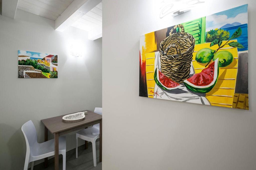 Quattro Canti Apartments Palermo Bilik gambar