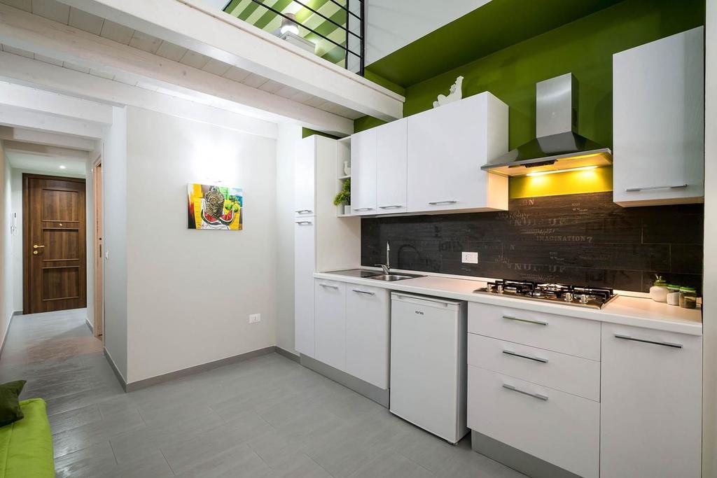 Quattro Canti Apartments Palermo Bilik gambar