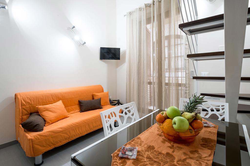Quattro Canti Apartments Palermo Bilik gambar