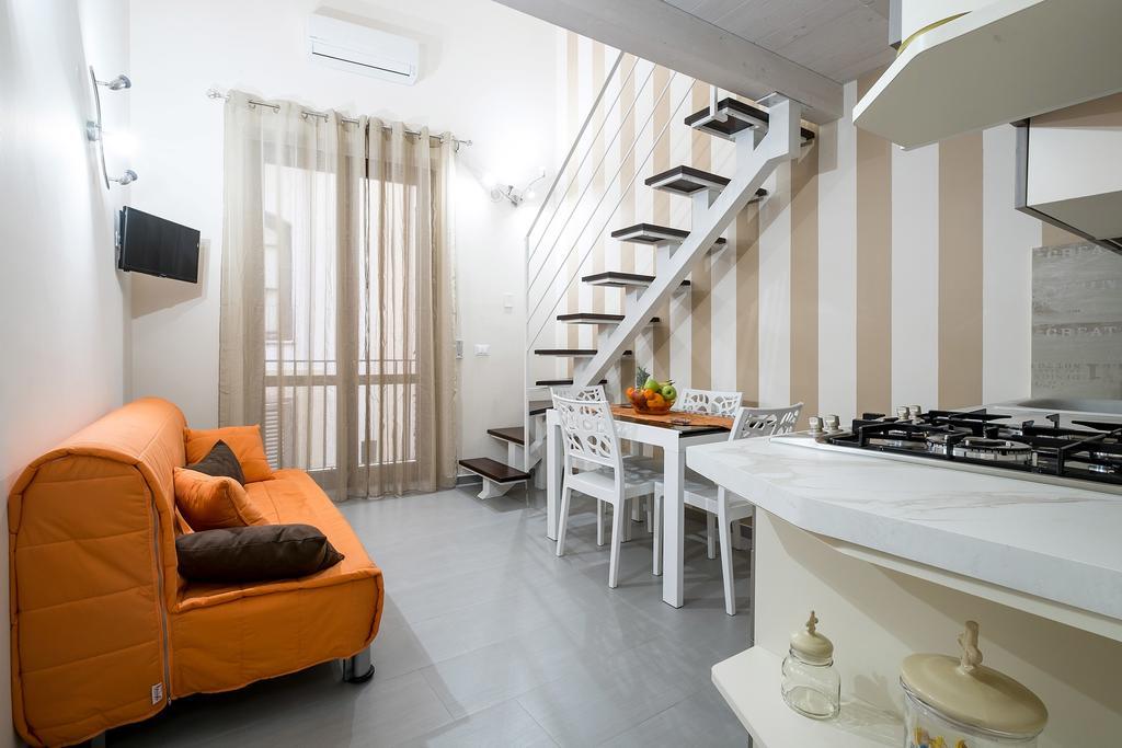Quattro Canti Apartments Palermo Bilik gambar