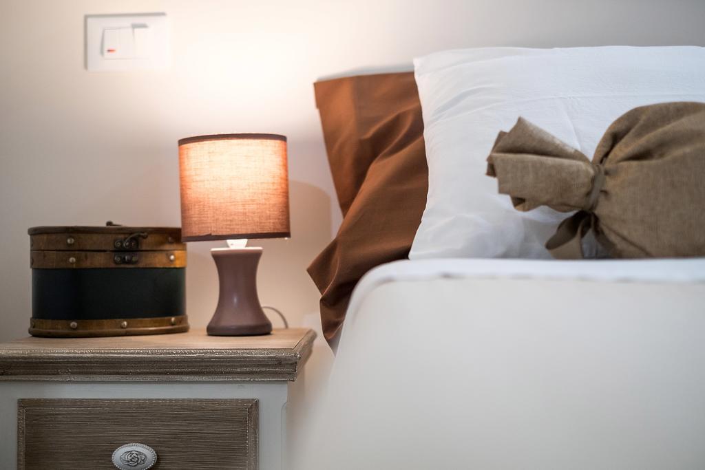 Quattro Canti Apartments Palermo Bilik gambar