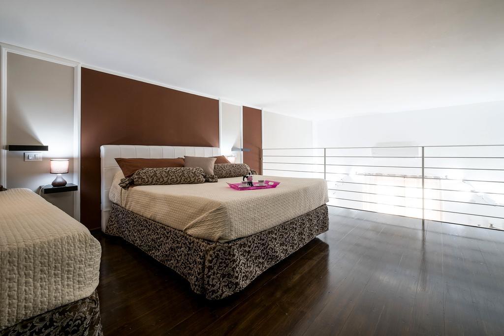 Quattro Canti Apartments Palermo Luaran gambar